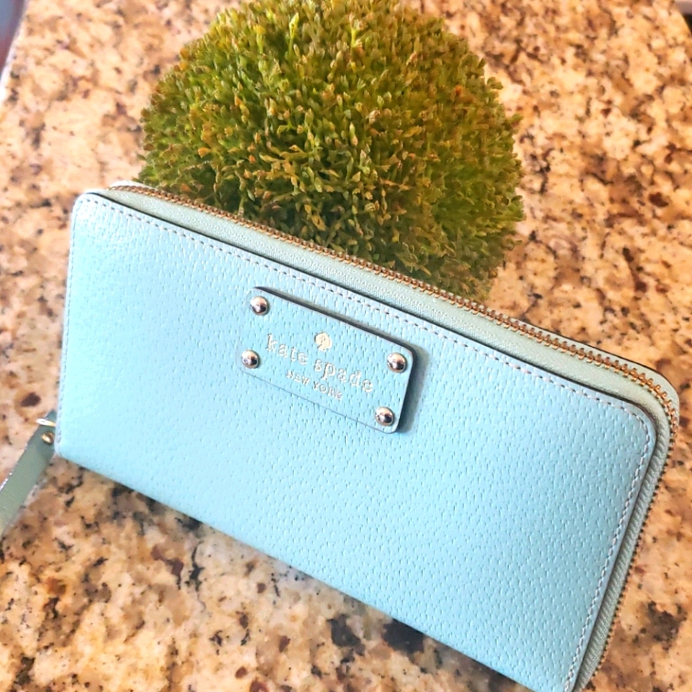 Kate Spade wallet